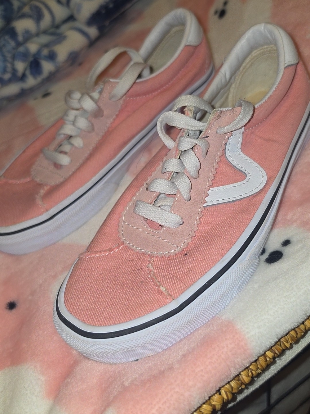 Women's Pink Vans Sport Low-Top Sneakers with White Accent